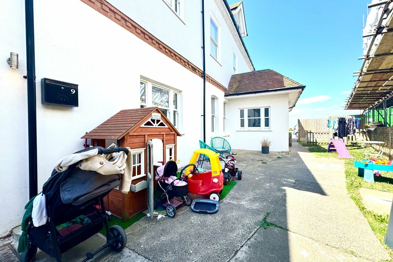 Properties To Let in Sea Road Westgate-on-Sea