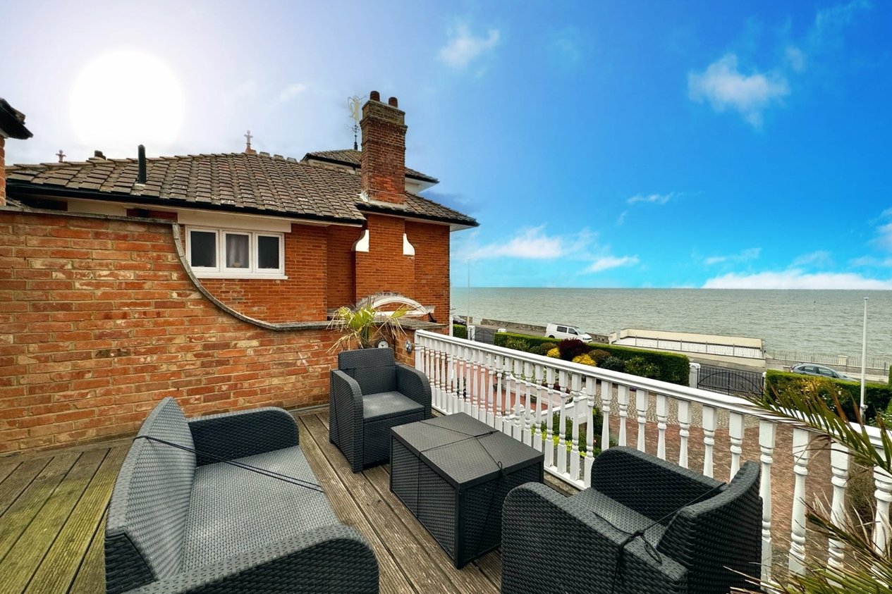 Properties To Let in Sea Road 