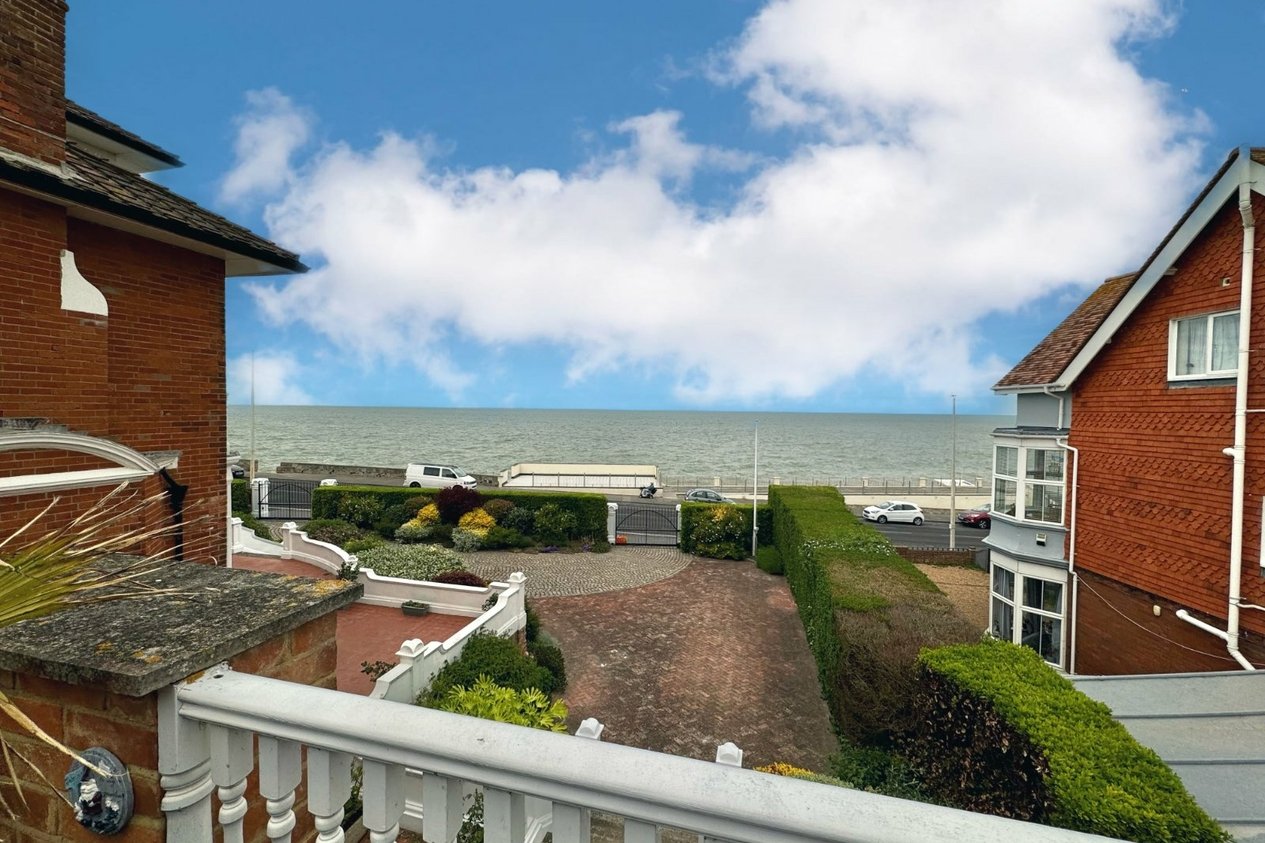 Properties To Let in Sea Road 