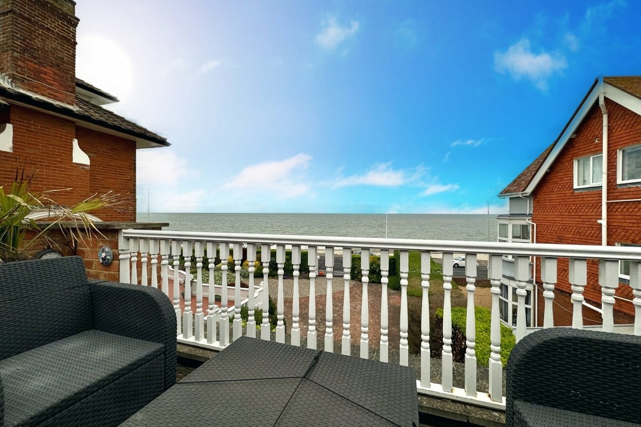 Properties To Let in Sea Road 