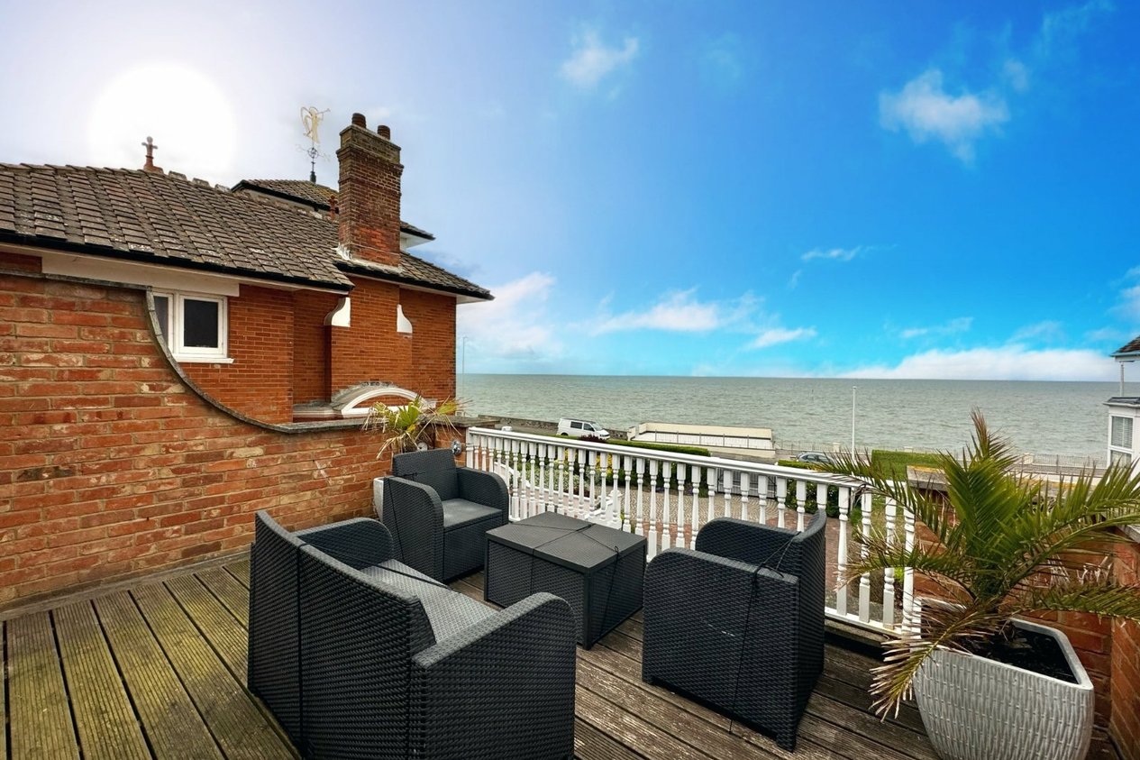 Properties To Let in Sea Road 