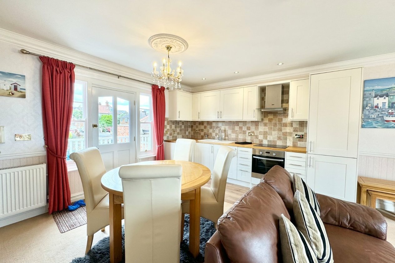 Properties To Let in Sea Road 