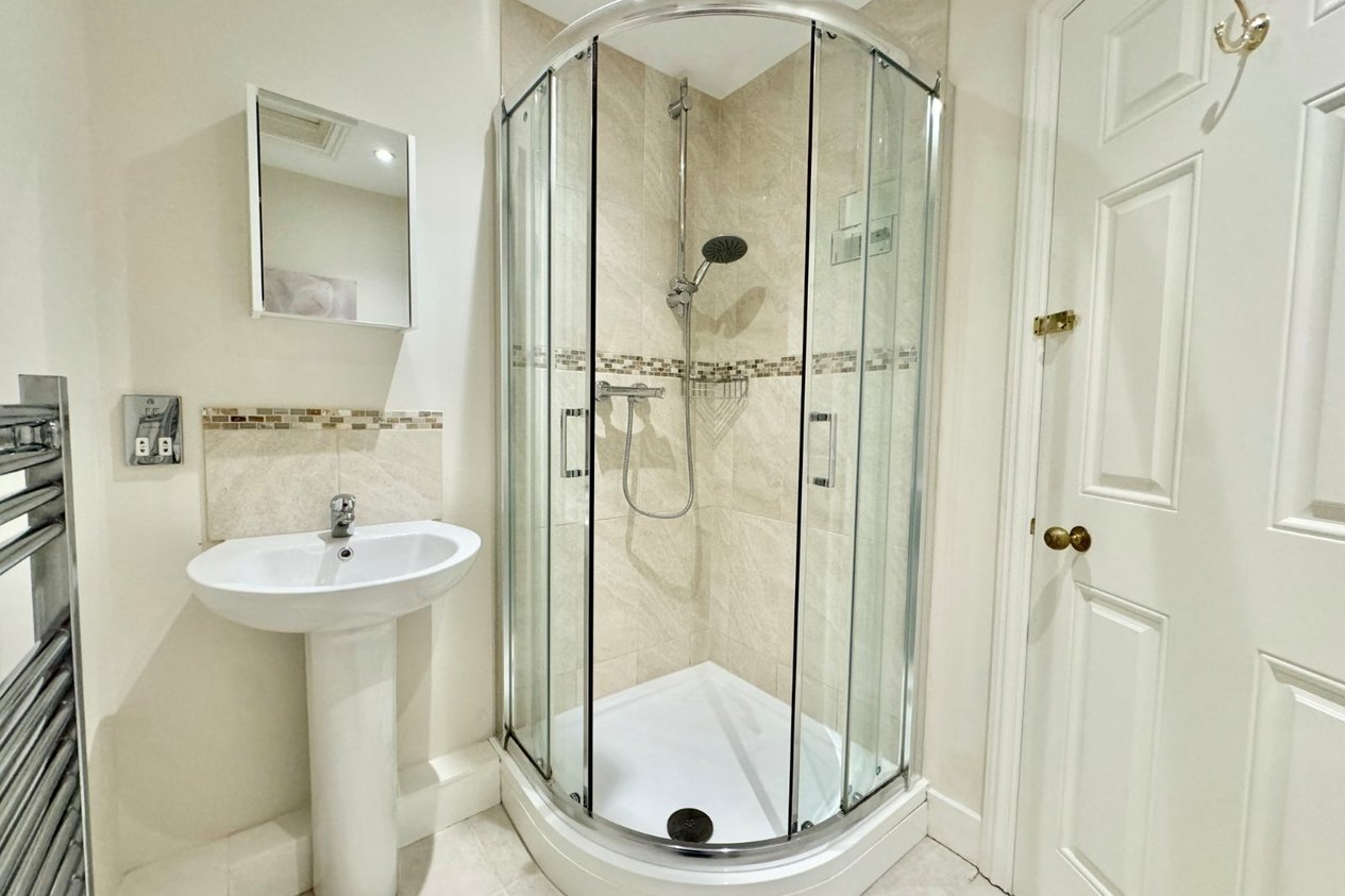 Properties To Let in Sea Road 