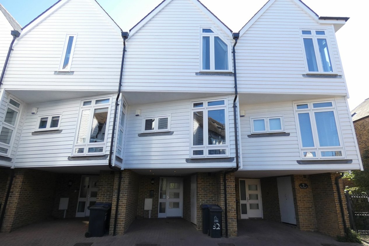 Properties Let Agreed in Sea Street  Whitstable