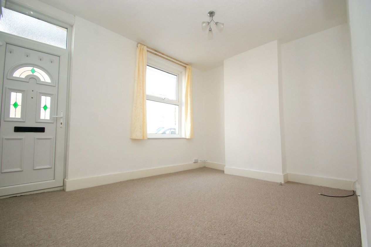 Properties To Let in Setterfield Road  Margate
