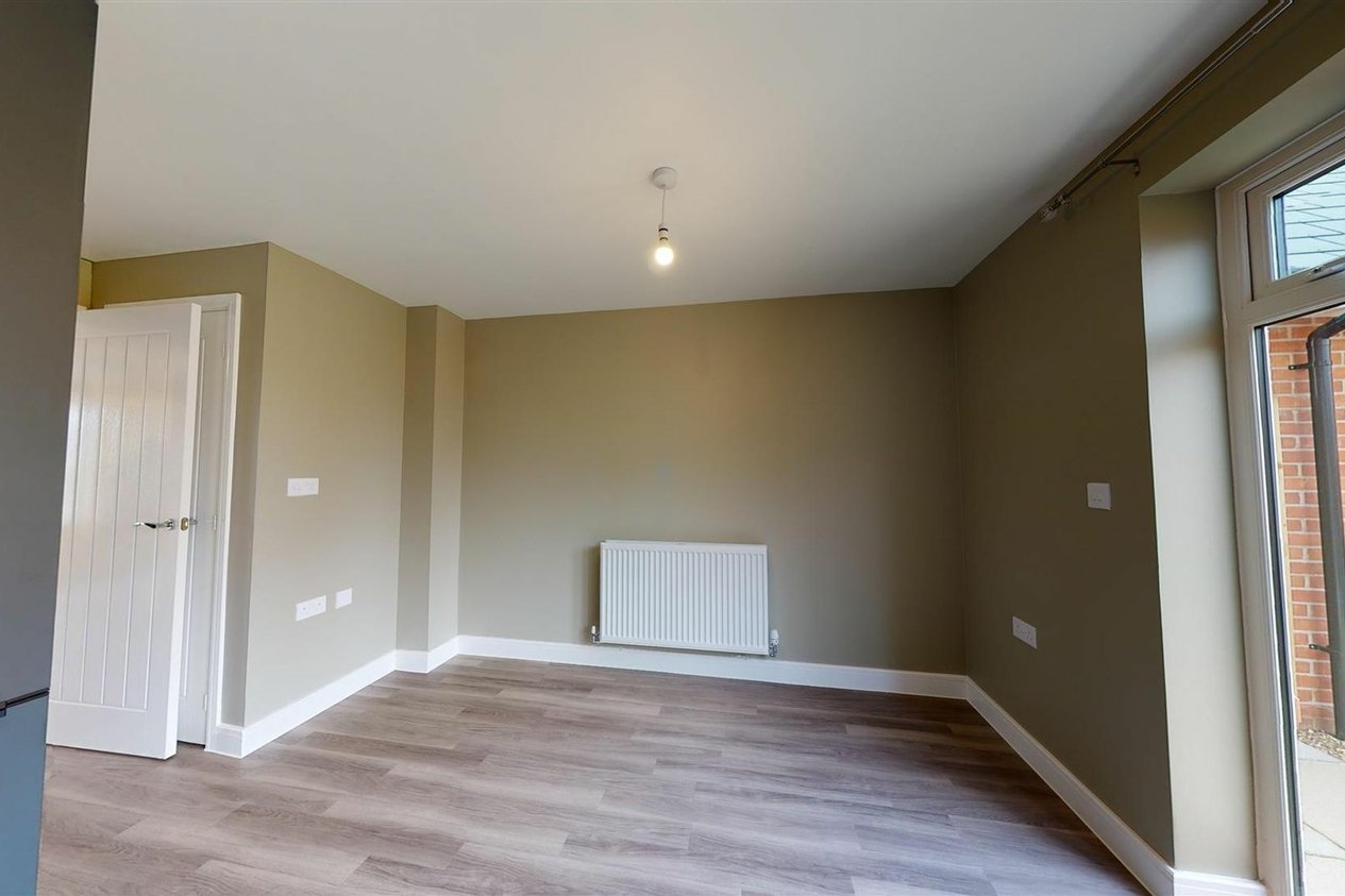 Properties To Let in Smith Way  Canterbury