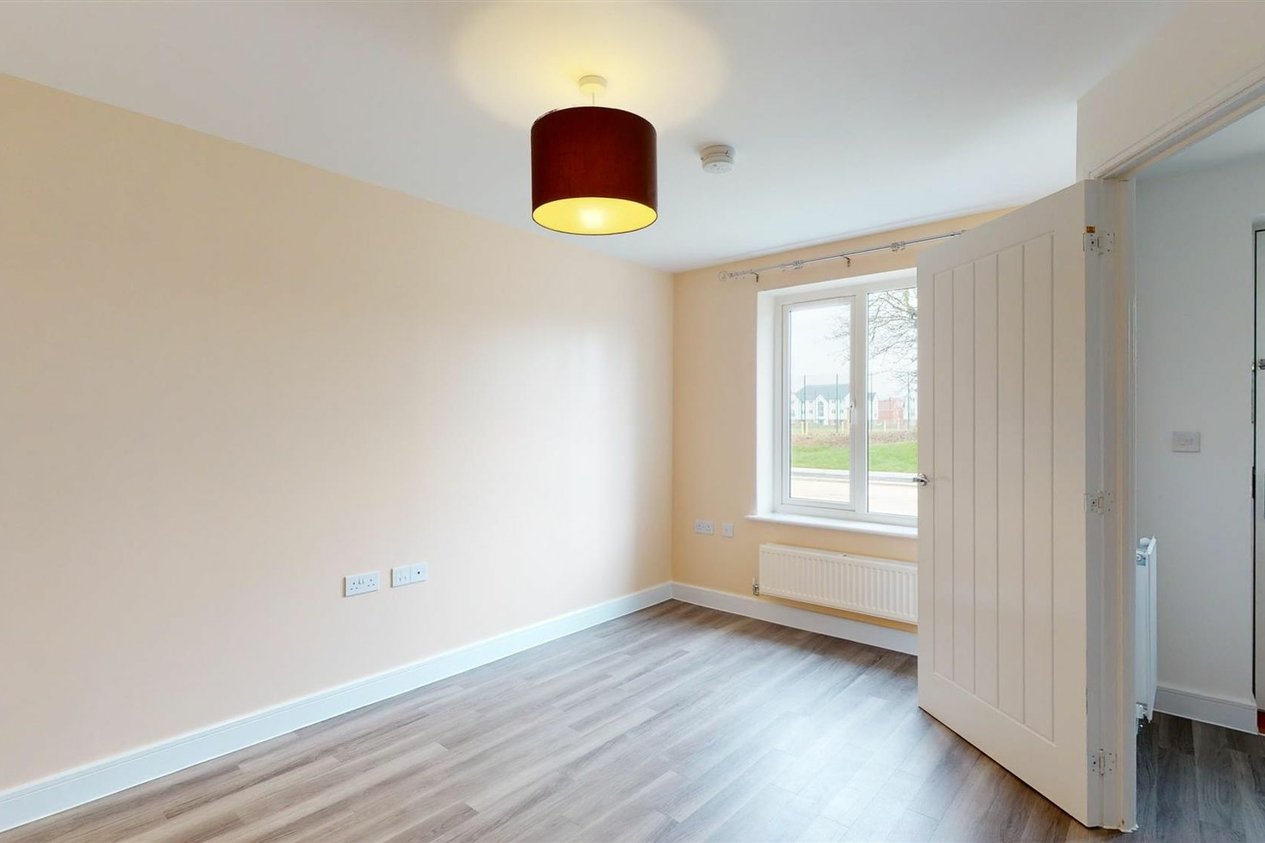 Properties To Let in Smith Way  Canterbury