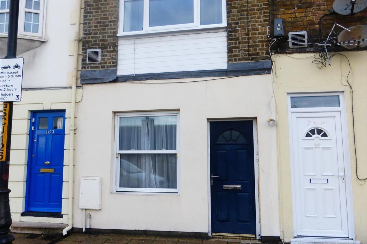 Properties To Let in Snargate Street  Dover
