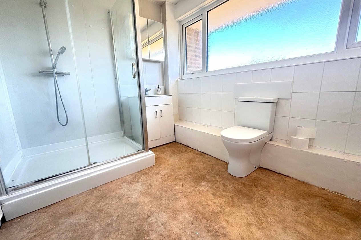 Properties Let in Somner Close Canterbury