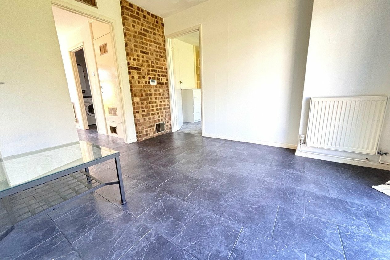 Properties Let in Somner Close Canterbury