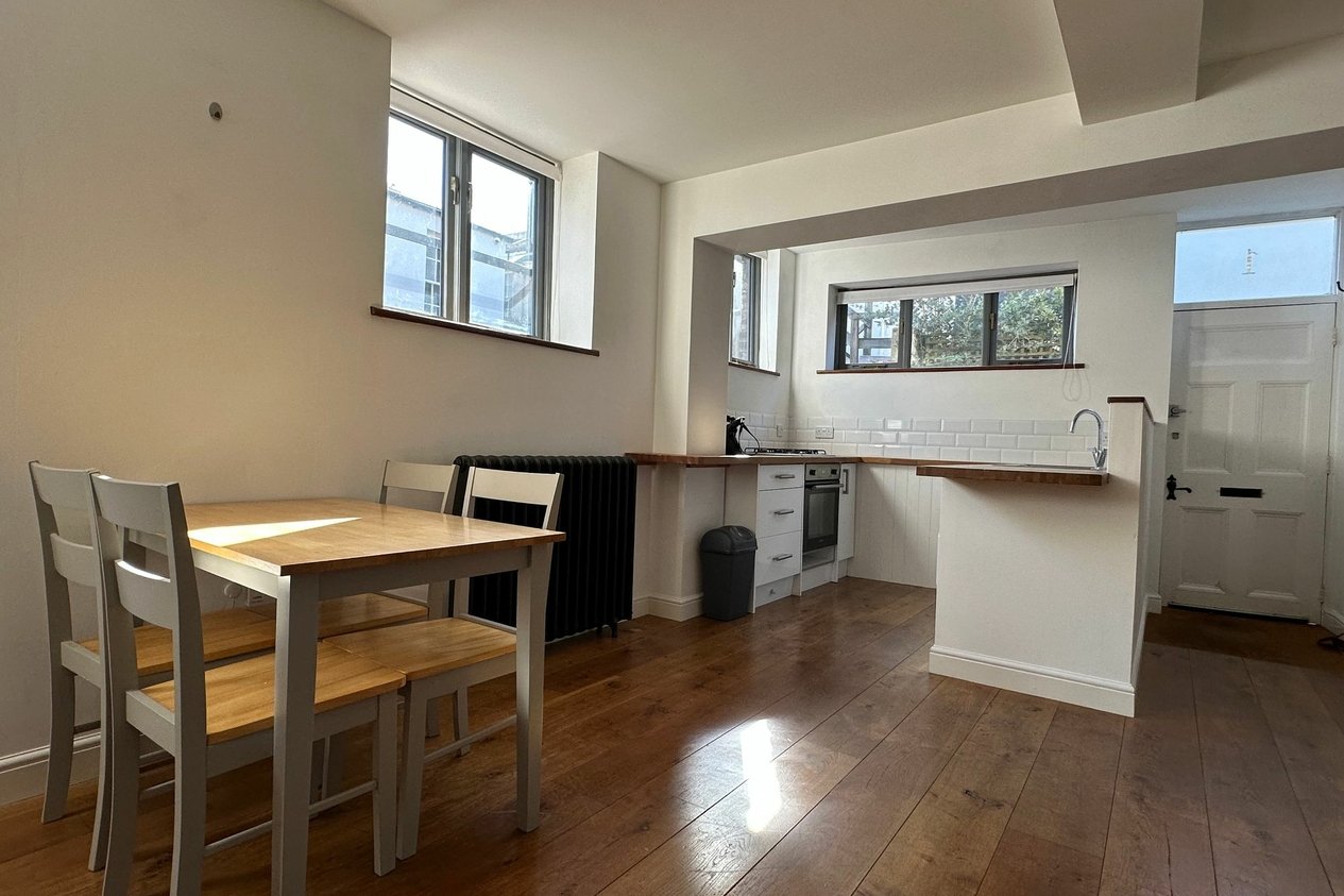 Properties To Let in Spencer Walk  Ramsgate