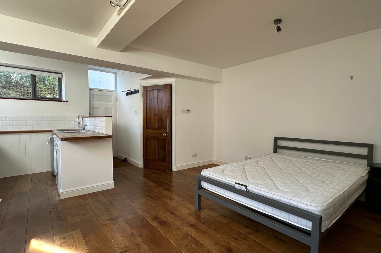Properties To Let in Spencer Walk  Ramsgate