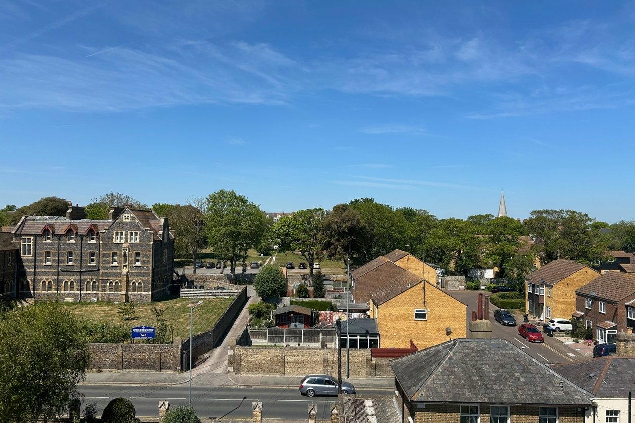 Properties To Let in St. Augustines Road Ramsgate
