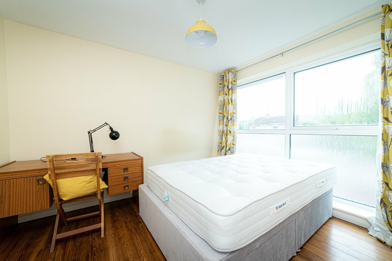 Properties To Let in St Michaels Place Canterbury