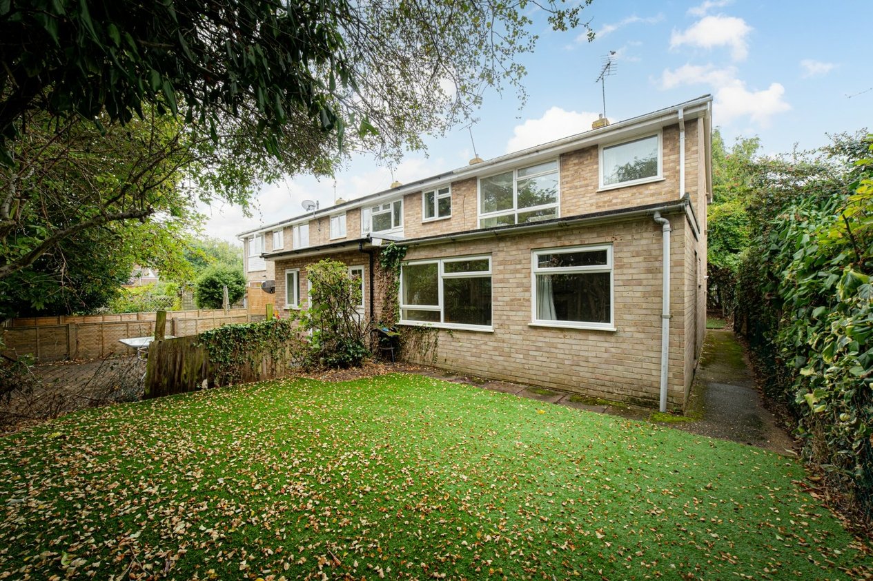 Properties To Let in St Michaels Place Canterbury