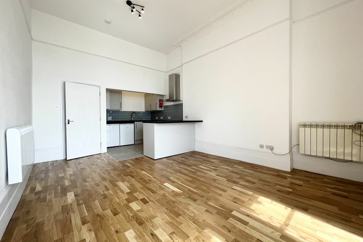 Properties To Let in St Placid Apartments 