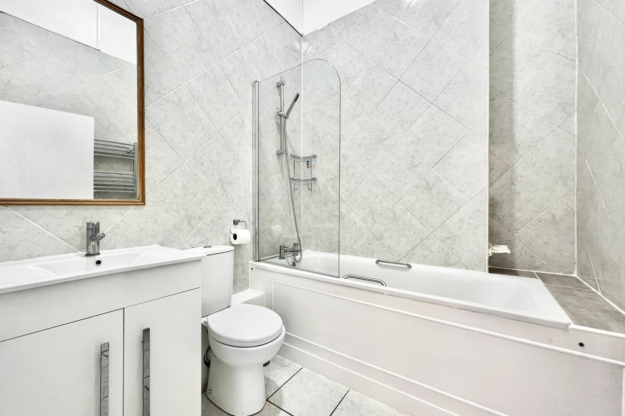 Properties To Let in St Placid Apartments 