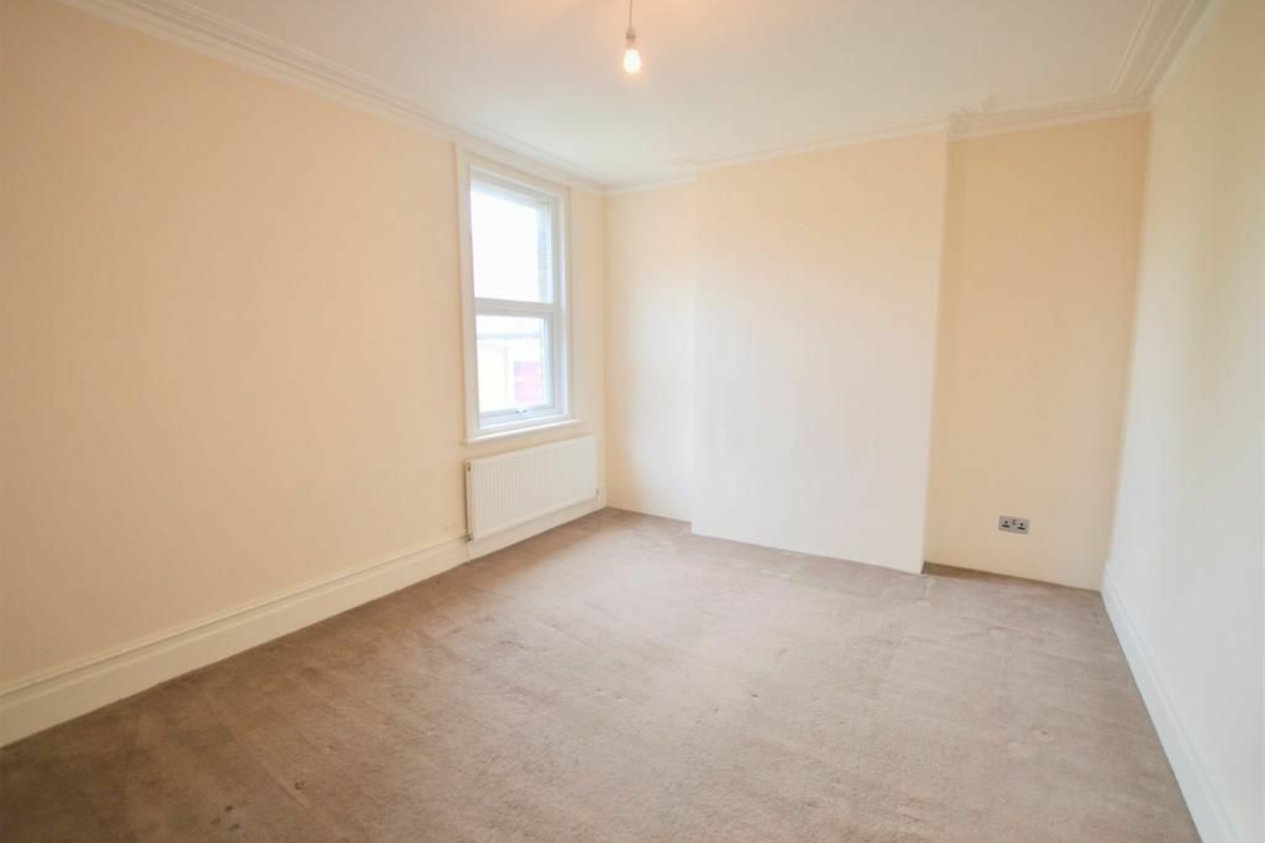 Properties To Let in Station Road 
