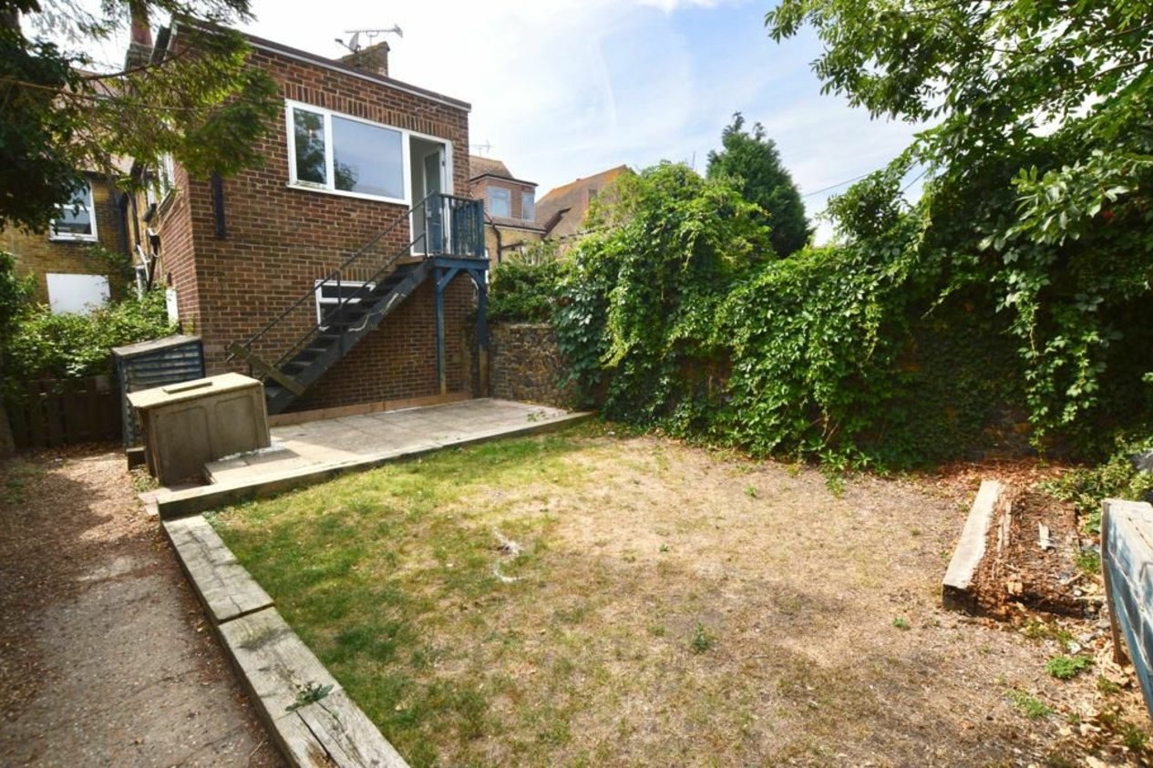Properties To Let in Station Road 