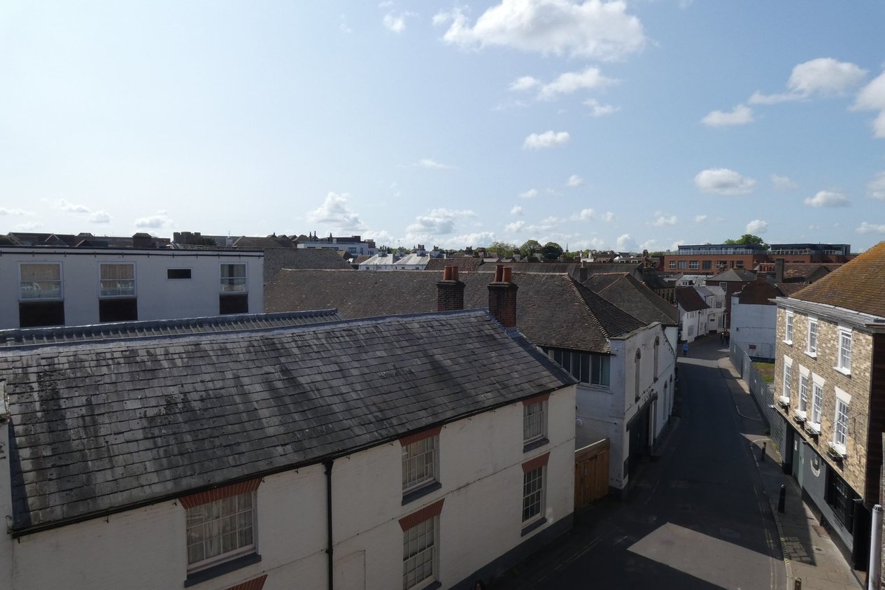 Properties Let Agreed in Stour Street  Canterbury
