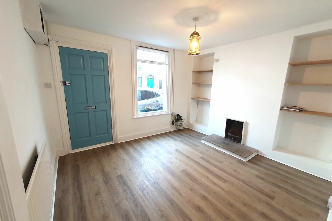 Properties To Let in Sydenham Street  Whitstable