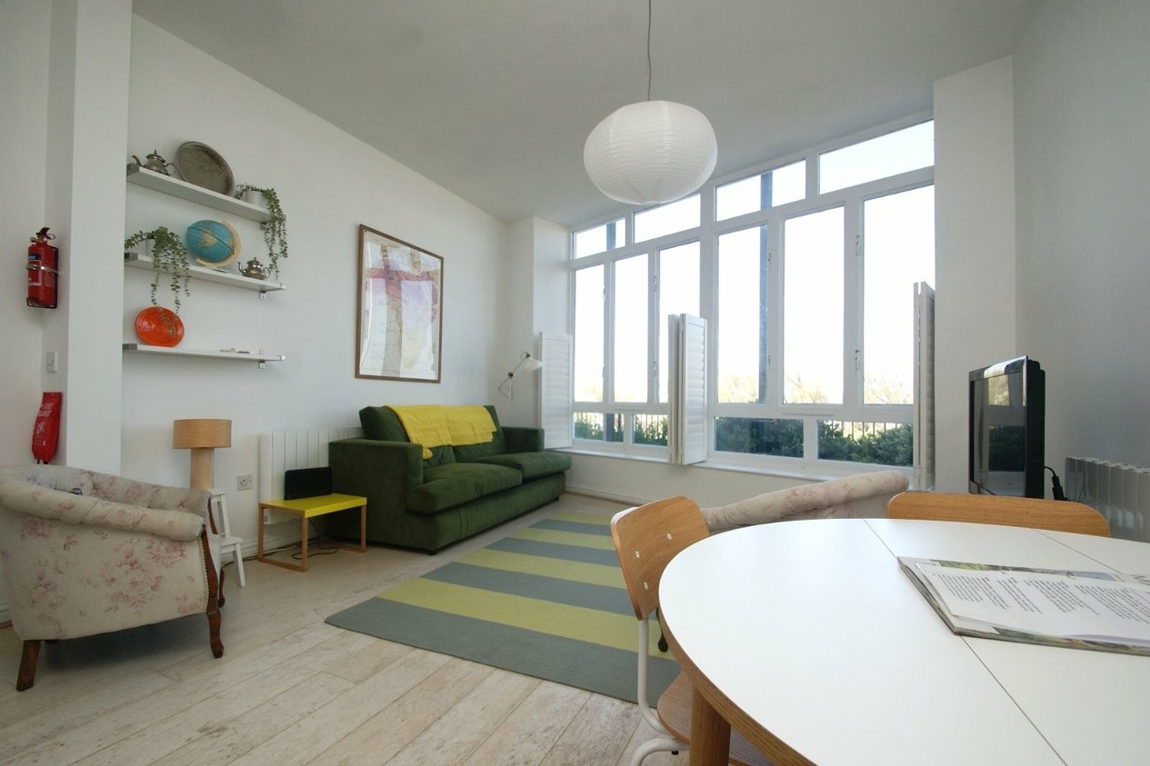 Properties To Let in The Arcadian, Fort Hill Margate