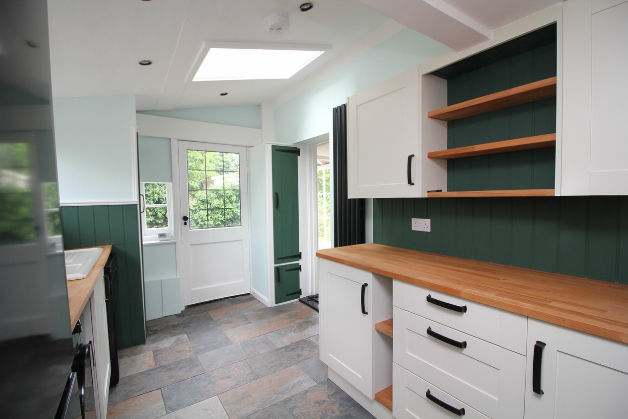 Properties Under Offer in The Length St Nicholas at Wade