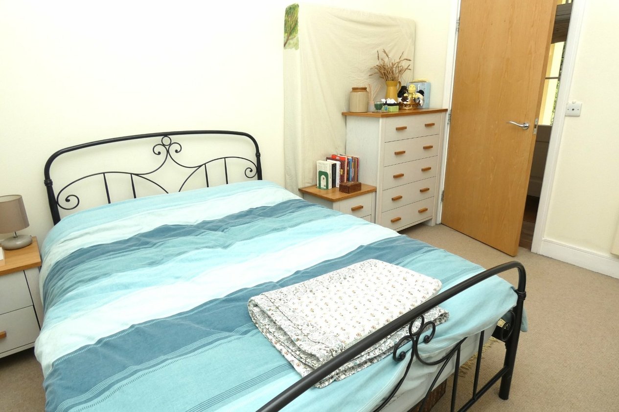 Properties Let Agreed in The Pines Puckle Lane