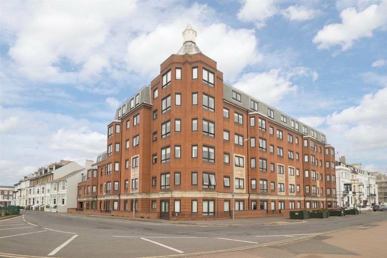Properties Let in The Queens Ranelagh Road