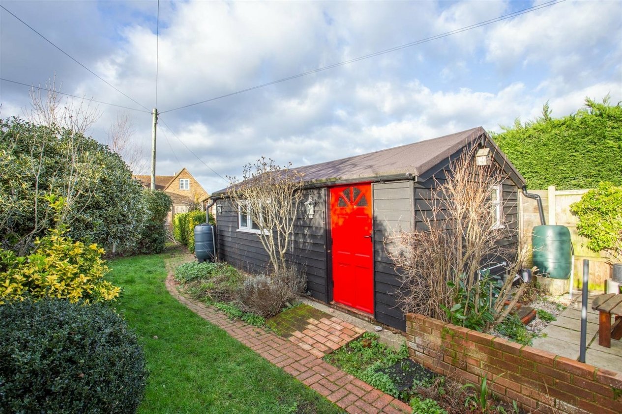 Properties Let Agreed in The Row Hoath