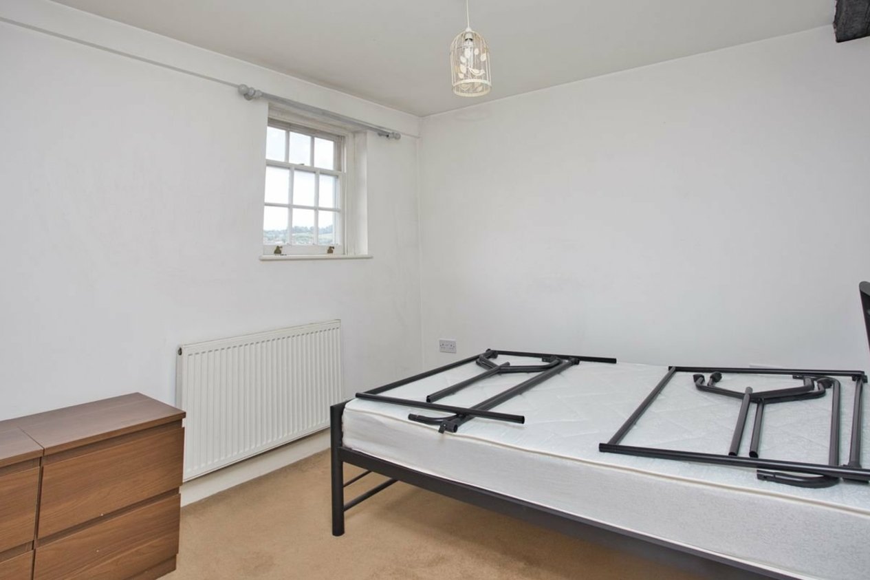 Properties Let in Timber Section London Road