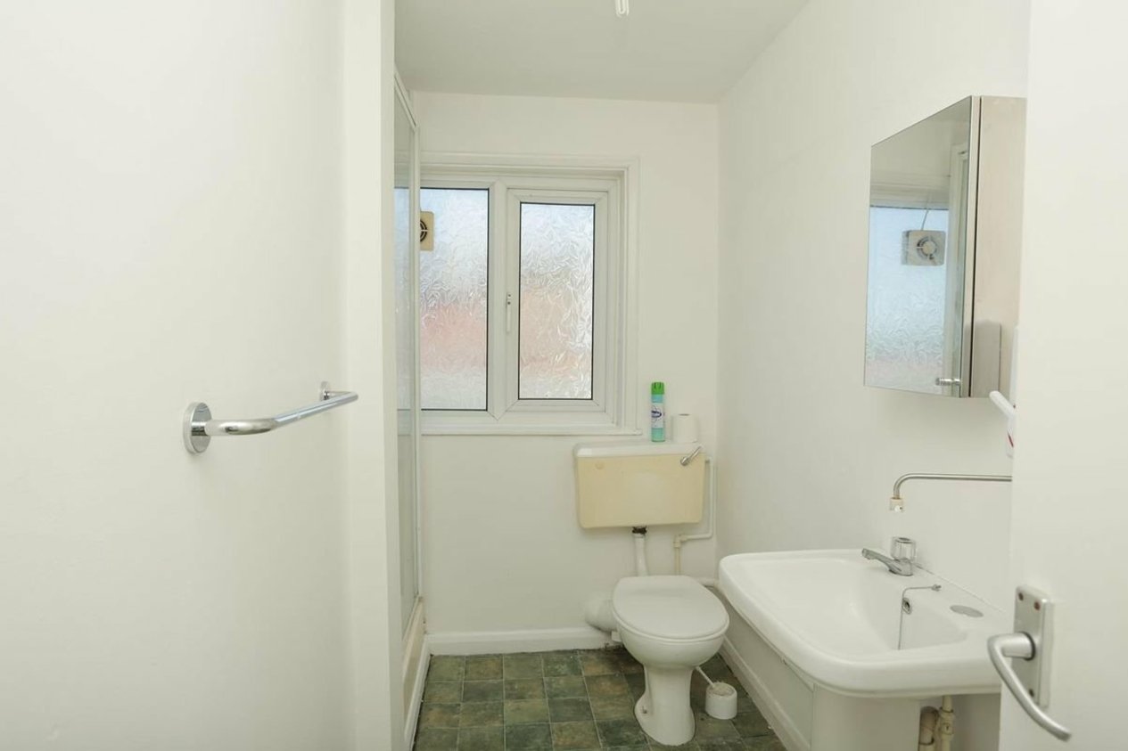 Properties To Let in Tower Parade Whitstable