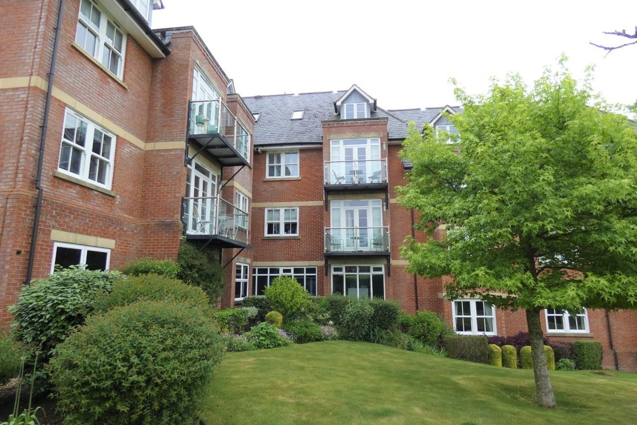 Properties Let Agreed in Trinity Close  Pembury Place Trinity Close