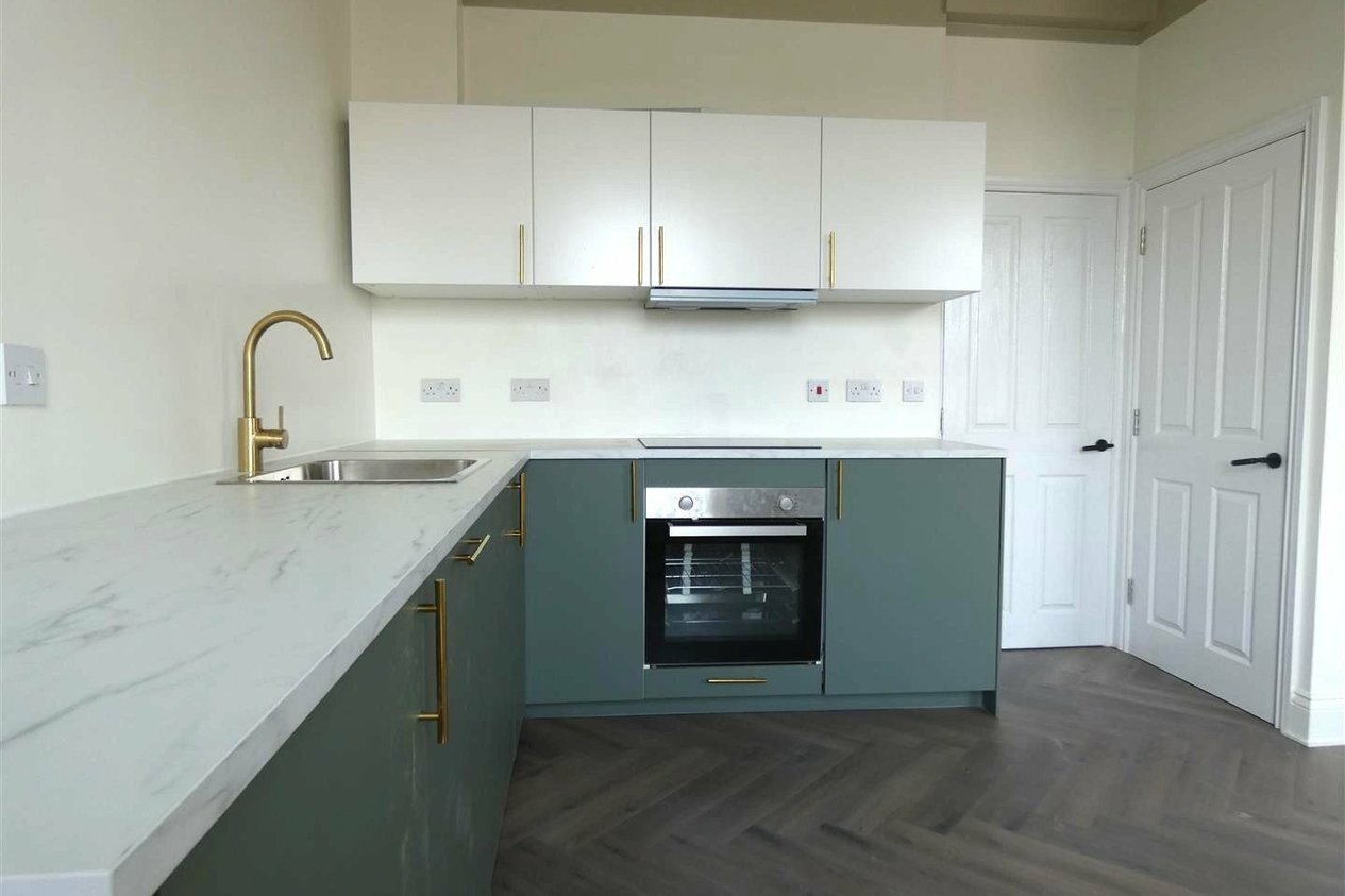Properties To Let in Trinity Square Margate