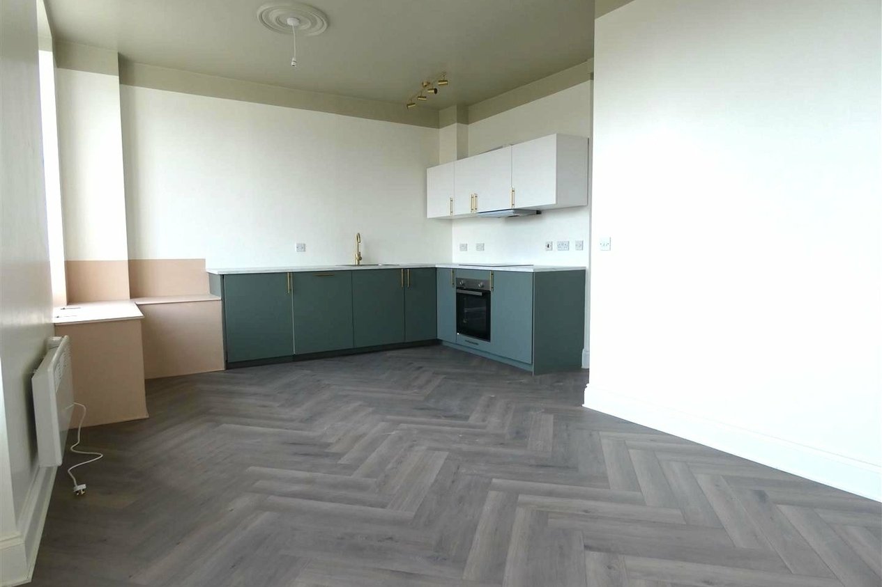 Properties To Let in Trinity Square Margate