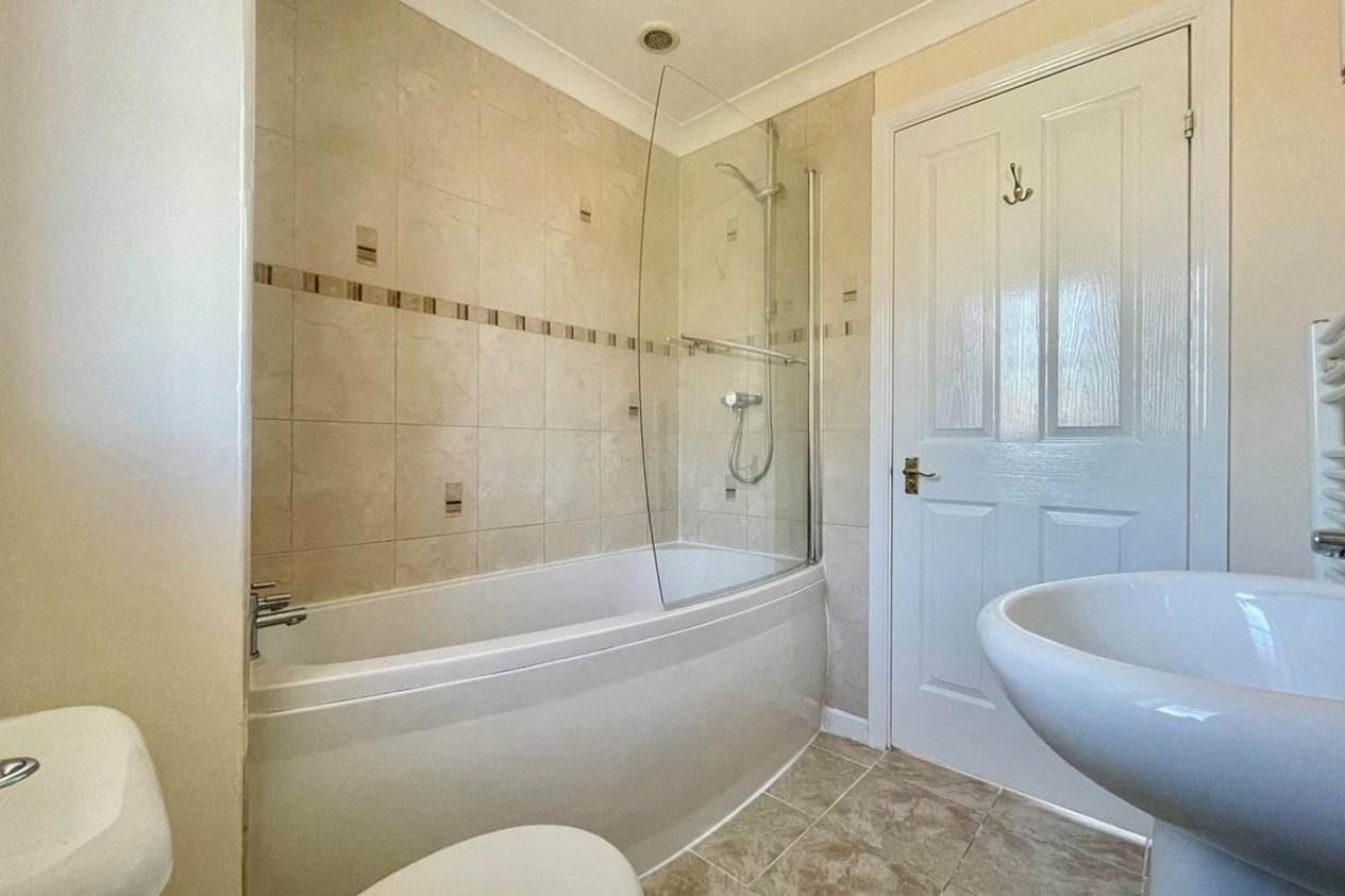 Properties Let in Waddington Drive Hawkinge
