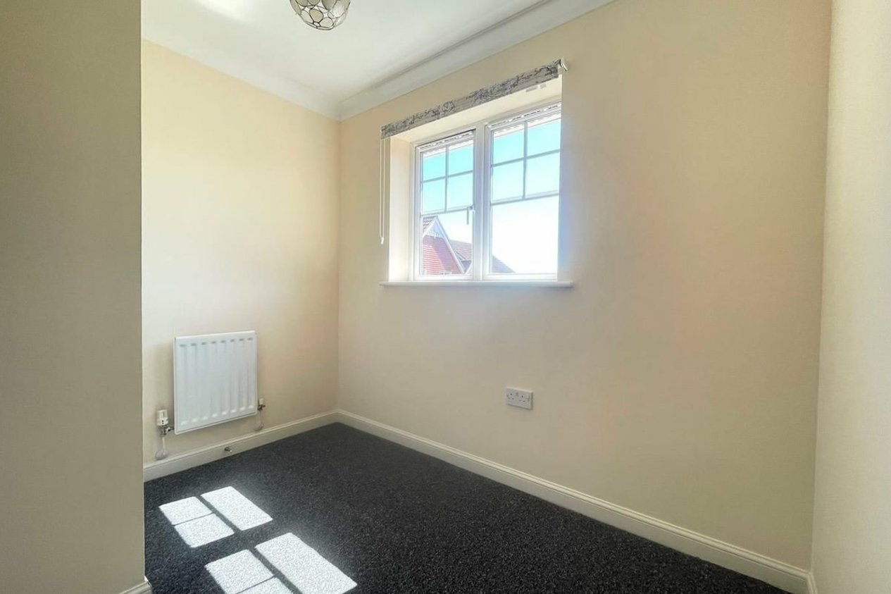 Properties Let in Waddington Drive Hawkinge