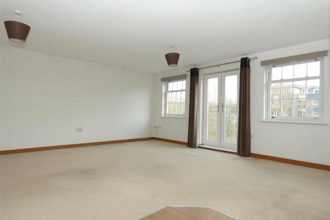 Properties Let in Waters Edge Barton Mill Road