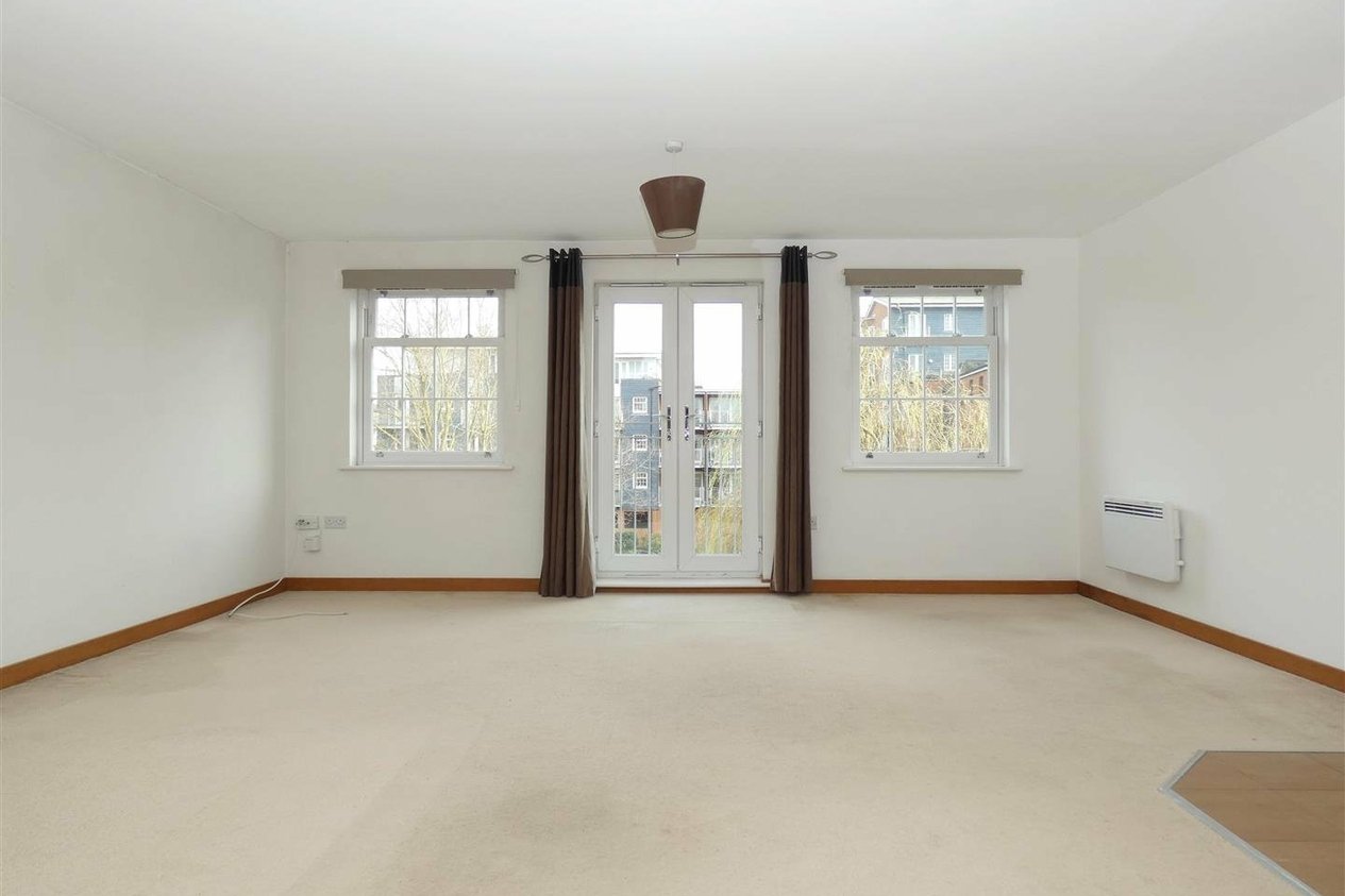 Properties Let in Waters Edge Barton Mill Road