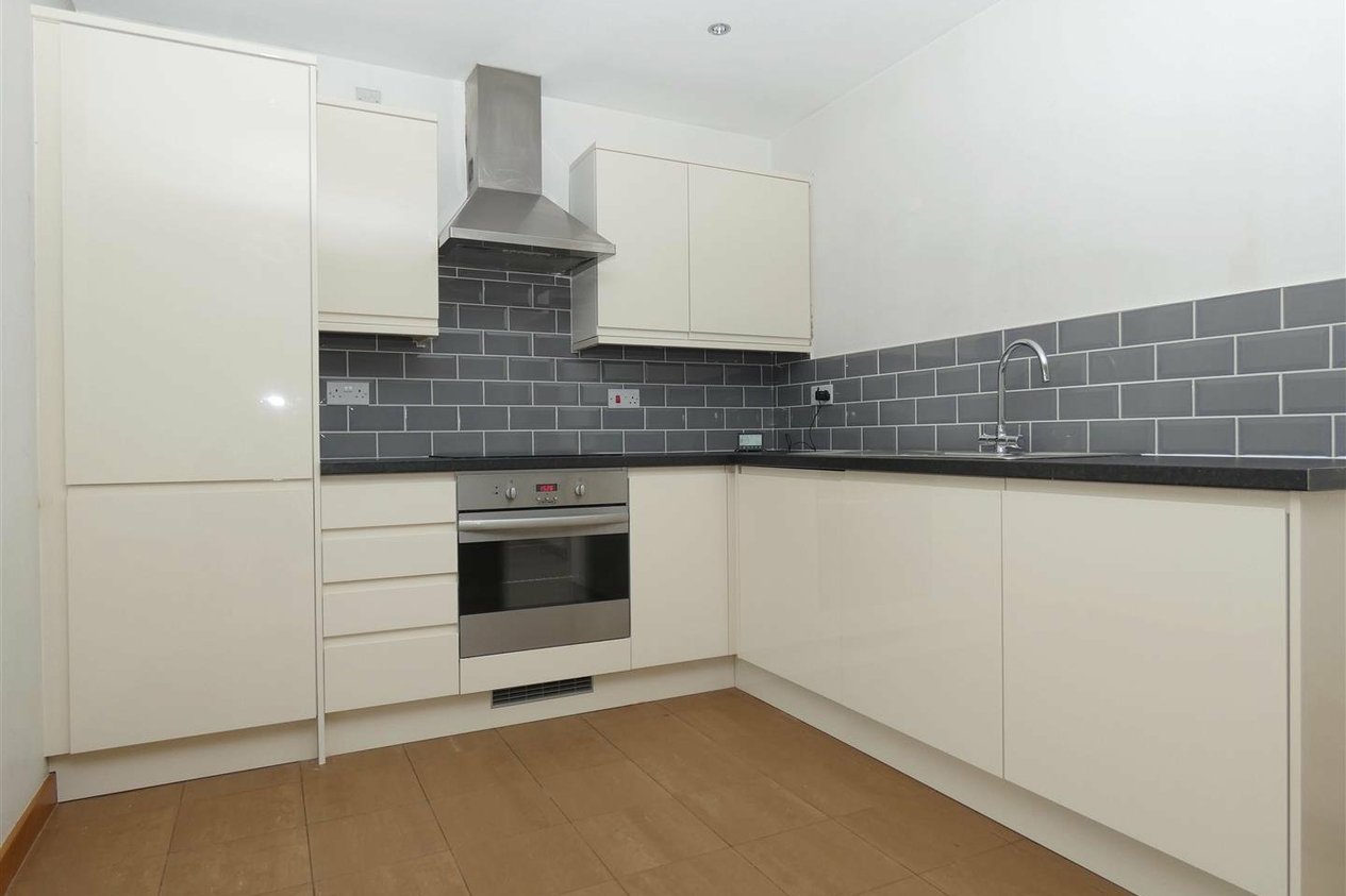 Properties Let in Waters Edge Barton Mill Road