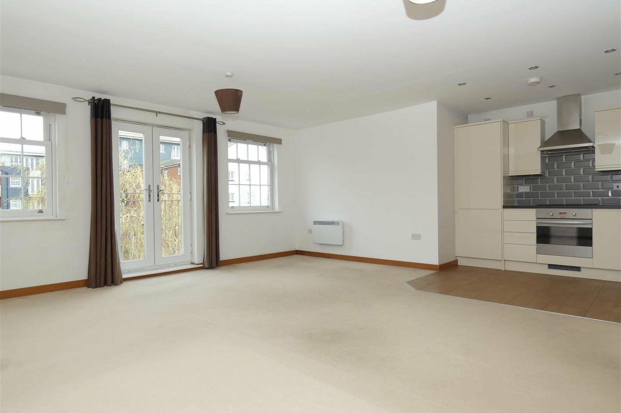 Properties Let in Waters Edge Barton Mill Road