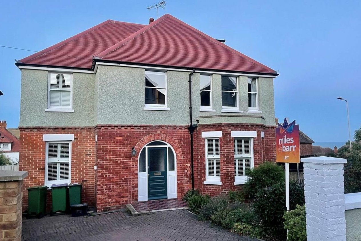 Properties Let Agreed in Wear Bay Crescent Folkestone