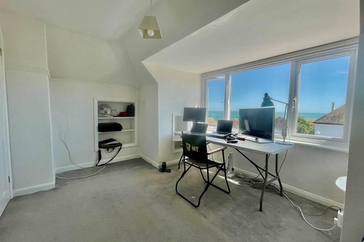 Properties Let Agreed in Wear Bay Crescent Folkestone