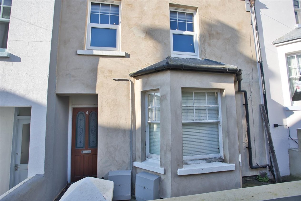 Properties Let Agreed in Wellington Place  Sandgate