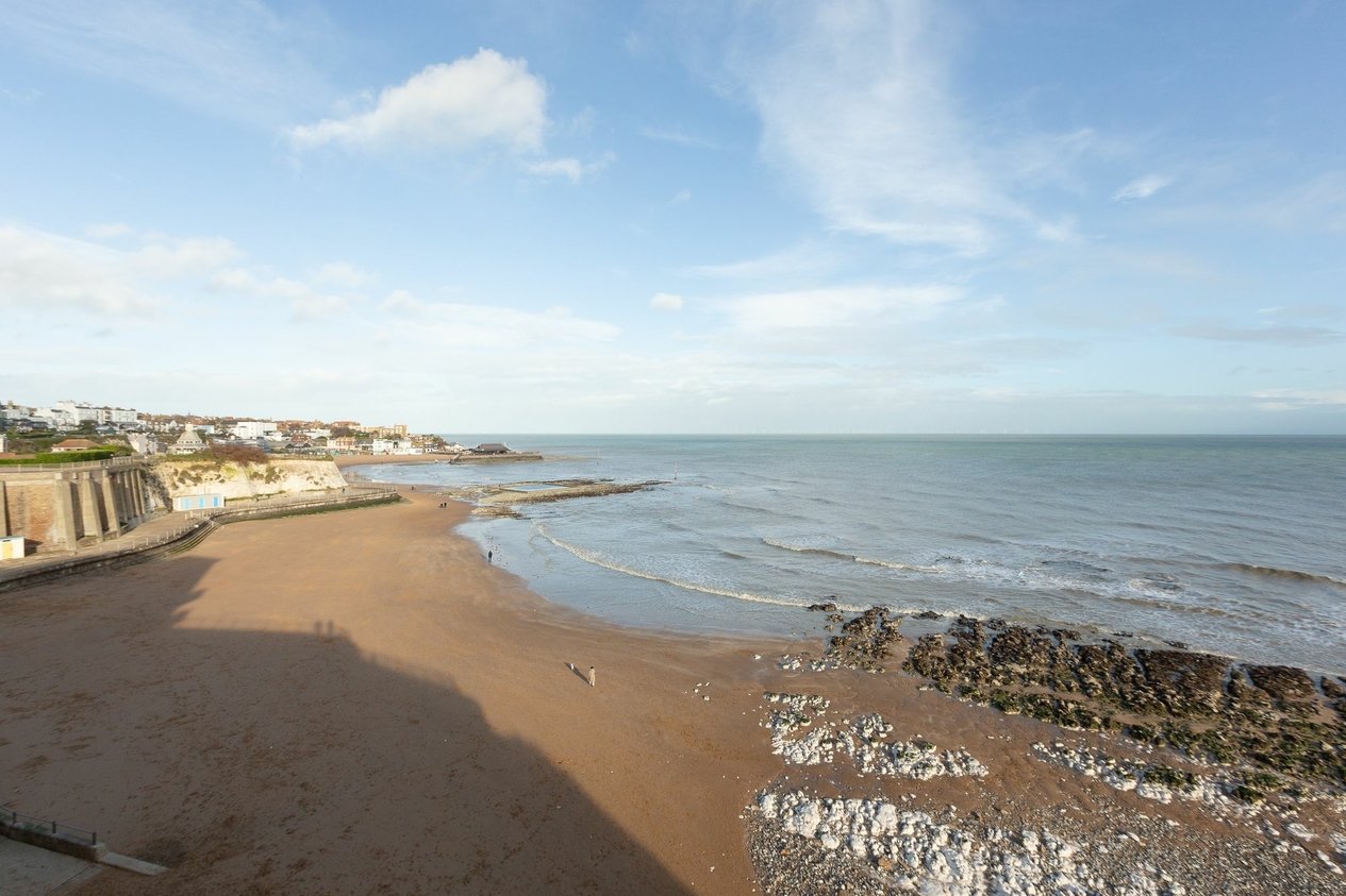 Properties Let Agreed in 61 West Cliff Road  Broadstairs