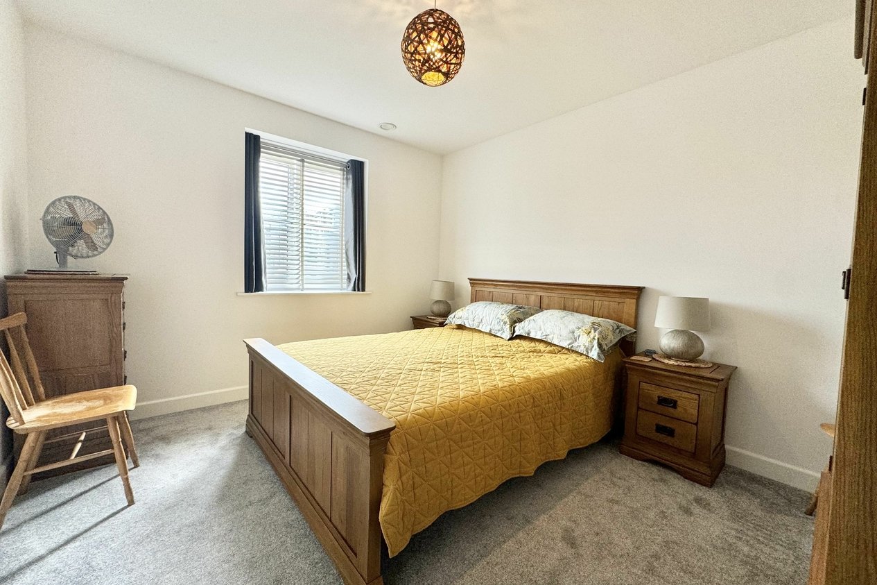 Properties Under Offer in Westbrook Gardens 