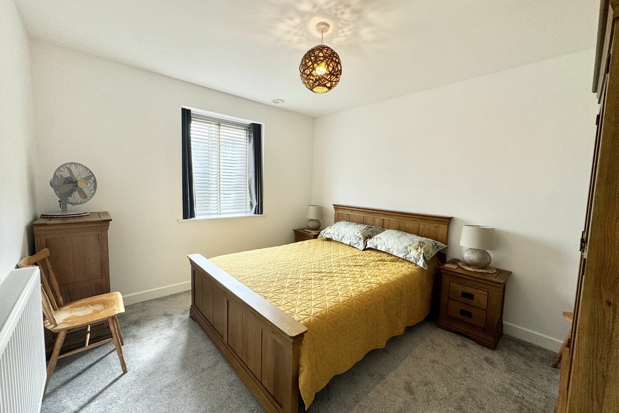 Properties Under Offer in Westbrook Gardens 