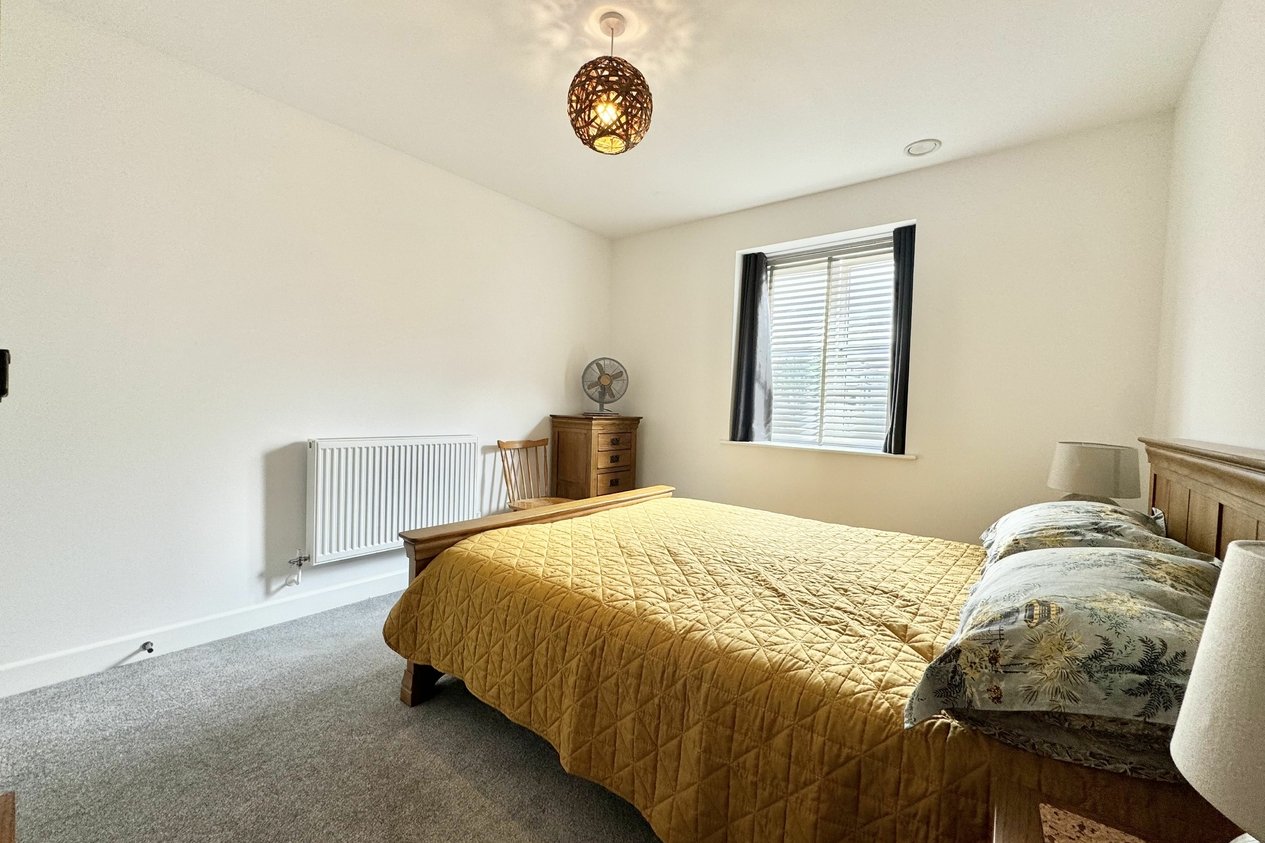 Properties Under Offer in Westbrook Gardens 