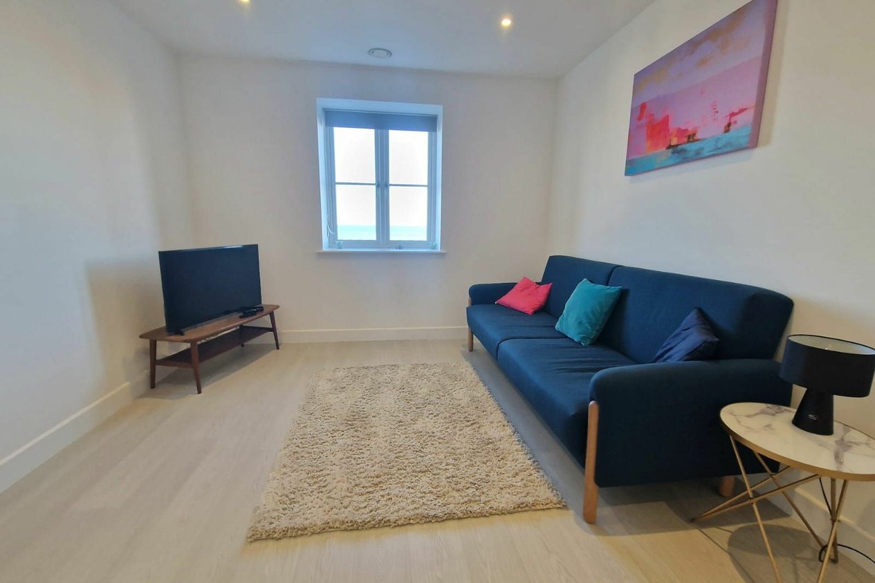 Properties Under Offer in Westbrook Gardens 