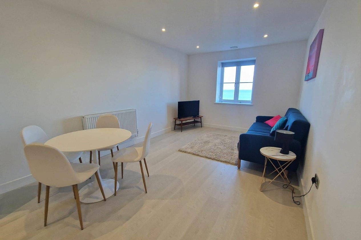 Properties Under Offer in Westbrook Gardens 